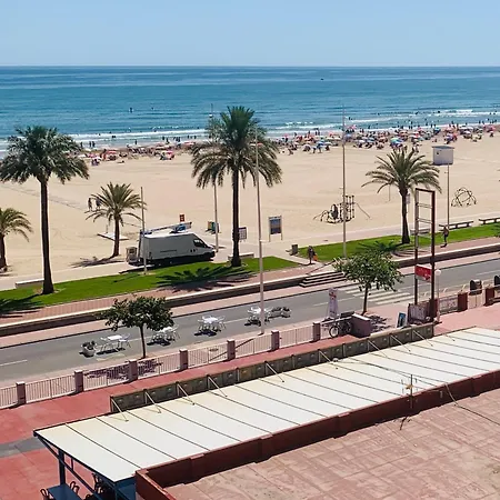 Primera Linea De Playa Con Garaje Apartment *