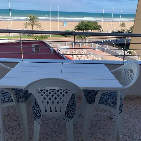 Primera Linea De Playa Con Garaje Apartment *