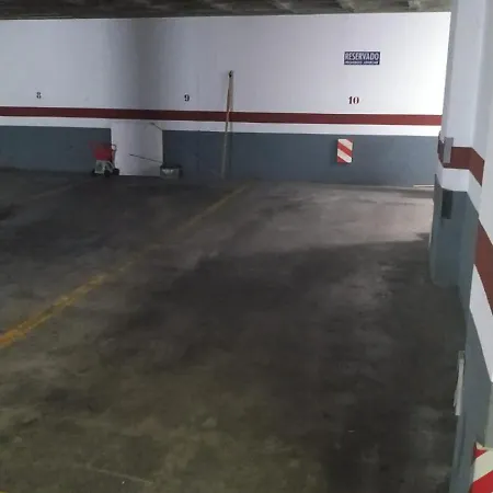 Primera Linea De Playa Con Garaje Appartement