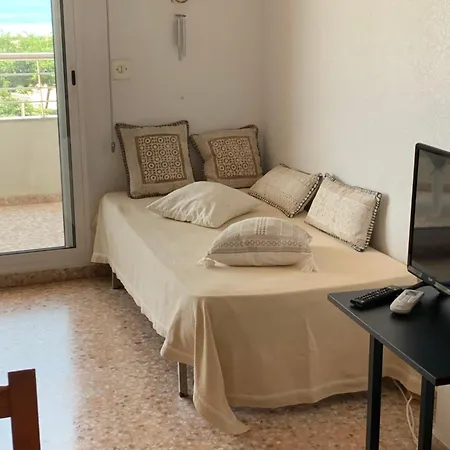 Primera Linea De Playa Con Garaje Appartement