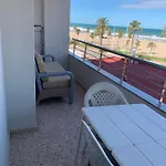 Primera Linea De Playa Con Garaje Apartamento Playa de Gandía