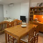 Primera Linea De Playa Con Garaje Apartamento *
