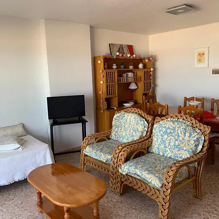 Primera Linea De Playa Con Garaje Apartamento *